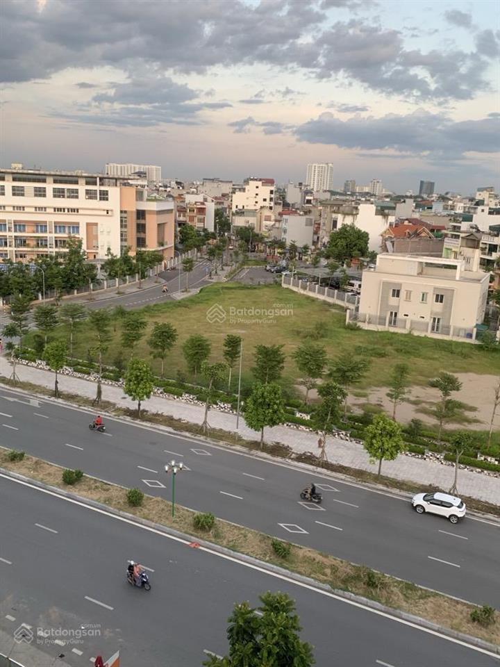 Bán biệt thự ngọc thụy long biên, 176m2, 7 tầng, thang máy, gara, view vin cổ loa, giá 35 tỷ