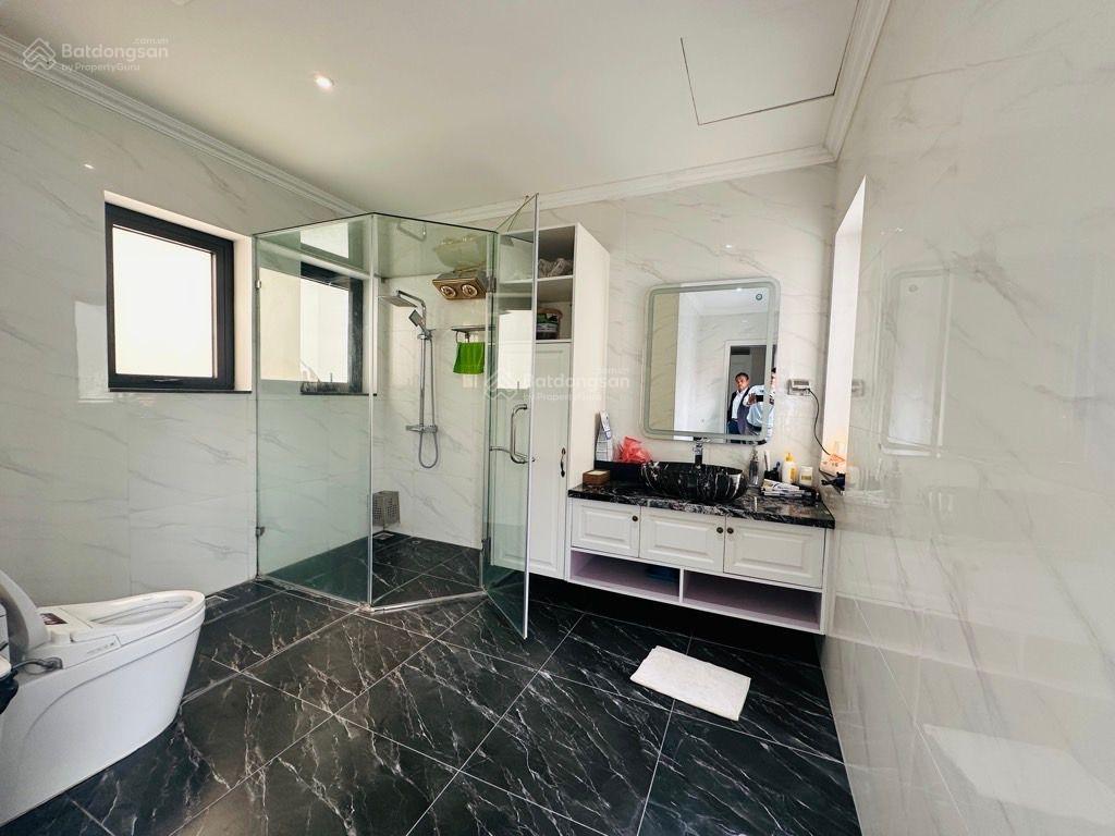 Bán biệt thự đẹp tại khu đô thị yên hòa, 176,66 tỷ, 268.888 m2, 8pn, 8wc