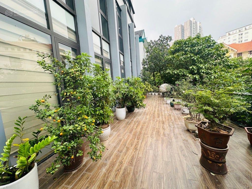 Bán biệt thự đẹp tại khu đô thị yên hòa, 176,66 tỷ, 268.888 m2, 8pn, 8wc