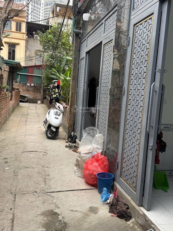 Bán nhà đại mỗ, 38m2, chỉ 3,75 tỷ, 2pn, cách ô tô 30m, nhà cũ đang cho thuê 11 tr/tháng