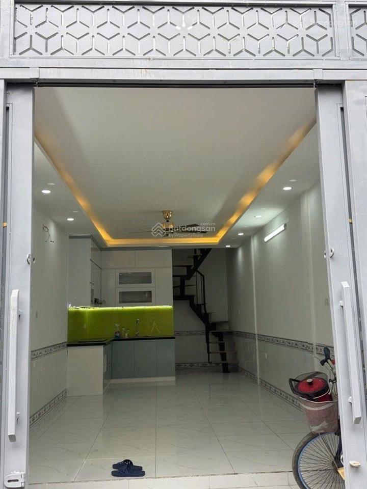 Bán nhà đại mỗ, 38m2, chỉ 3,75 tỷ, 2pn, cách ô tô 30m, nhà cũ đang cho thuê 11 tr/tháng