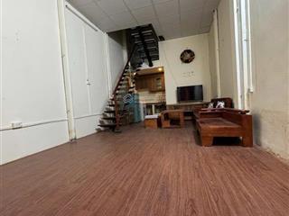 Bán nhà thái hà 30m2 x 2,5 tầng, mặt tiền 3,6m. ngõ thông, ô tô đỗ cách nhà 20m. sát hồ hoàng cầu