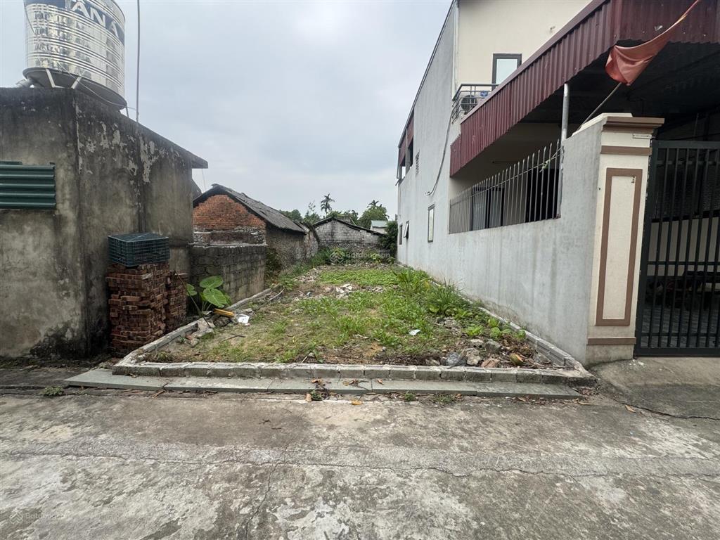 Nhỉnh 1 tỷ có 86,7m vạn kim hương sơn hoà bình e chính chủ cần bán gấp