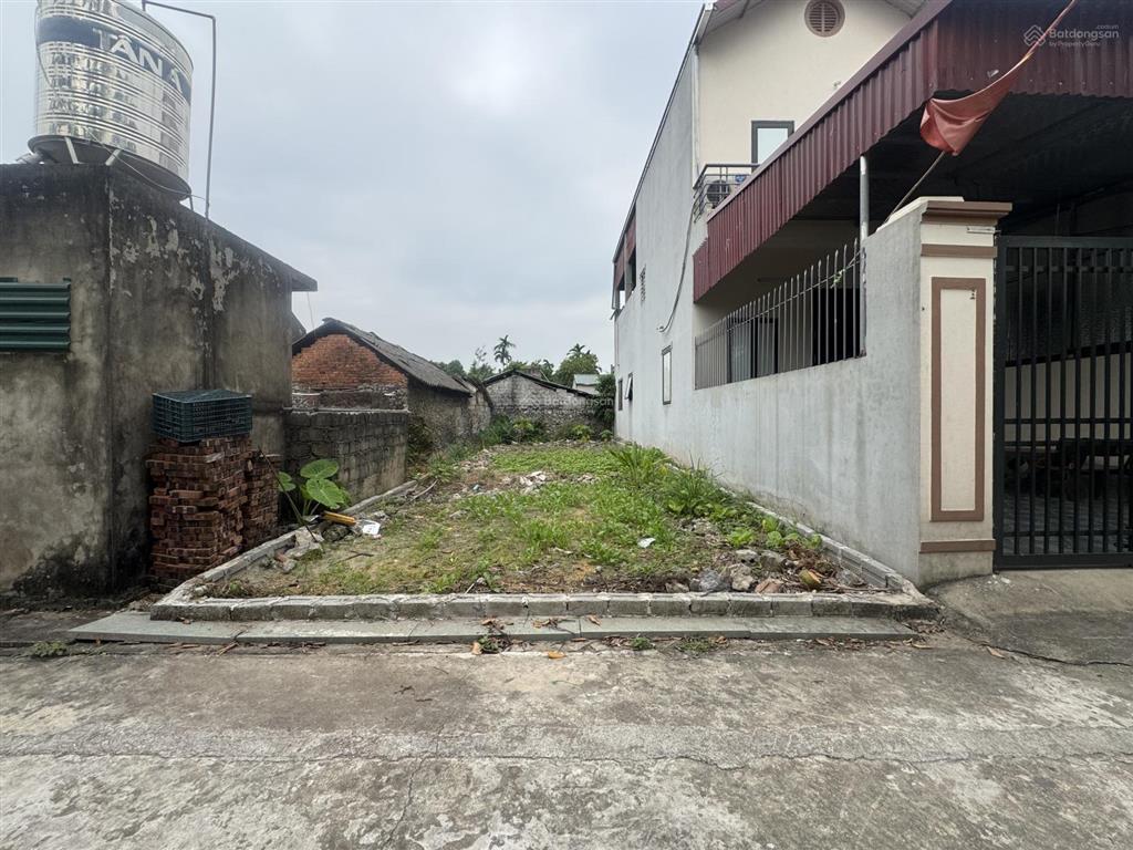 Nhỉnh 1 tỷ có 86,7m vạn kim hương sơn hoà bình e chính chủ cần bán gấp