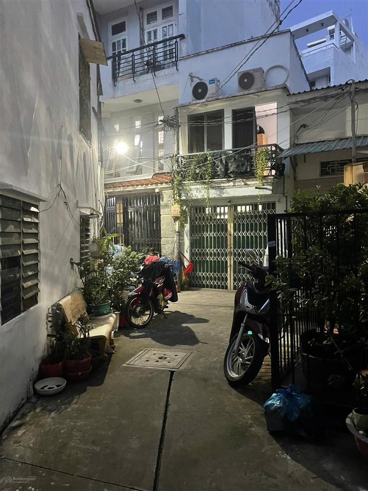 Bán nhà hẻm âu cơ  tân sơn nhì, tân phú, vị trí siêu tiện lợi