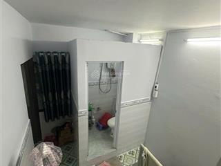 Nhà đẹp 3 tầng  phạm phú thứ  phường bình tiên  quận 6  giá 2,5 tỷ