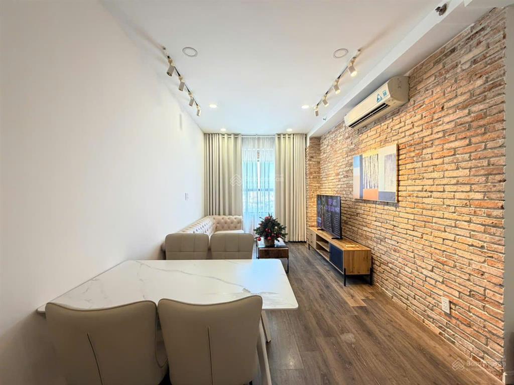 Bán căn hộ chung cư 2pn, 2wc, 74m2 tại sunrise city, nguyễn hữu thọ, tân hưng, quận 7, tp.hcm