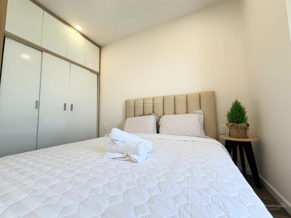 Bán căn hộ chung cư 2pn, 2wc, 74m2 tại sunrise city, nguyễn hữu thọ, tân hưng, quận 7, tp.hcm