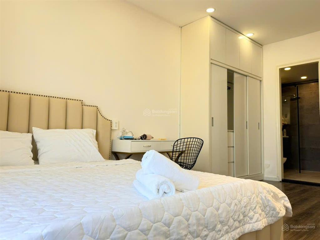 Bán căn hộ chung cư 2pn, 2wc, 74m2 tại sunrise city, nguyễn hữu thọ, tân hưng, quận 7, tp.hcm