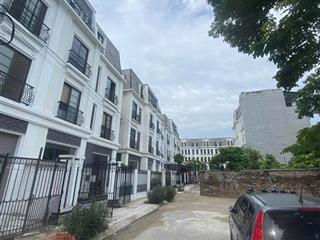 Nhà biệt thự song lập cho thuê làm văn phòng