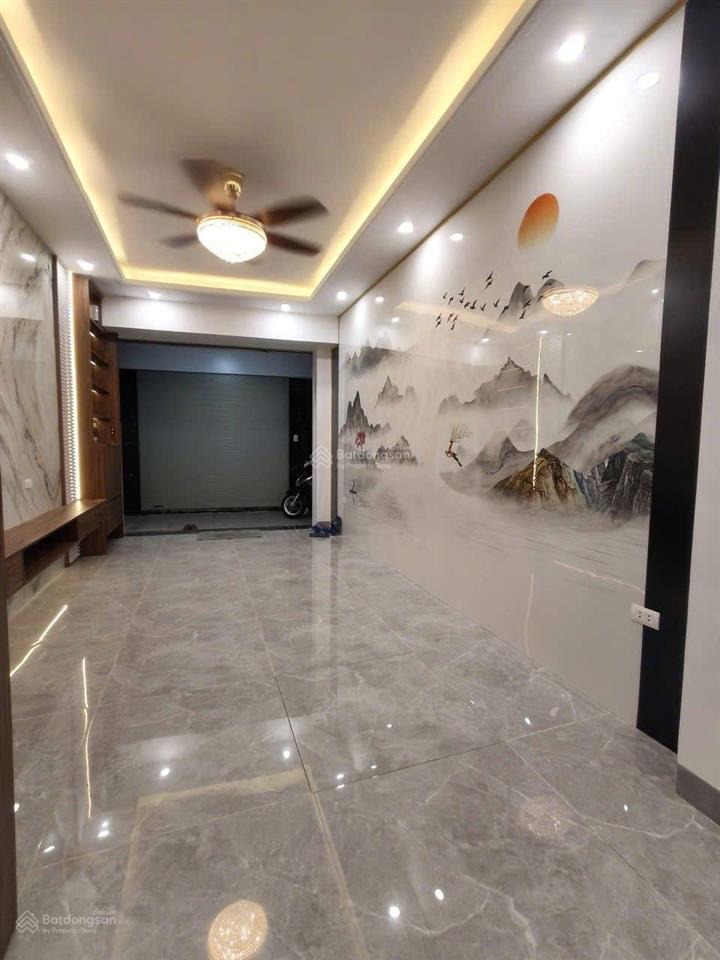 Nhà đẹp mới tinh, ở cực sướng hồ tùng mậu, diện tích 38m, giá chỉ 7,4tr, nội thất xịn, dân trí cao