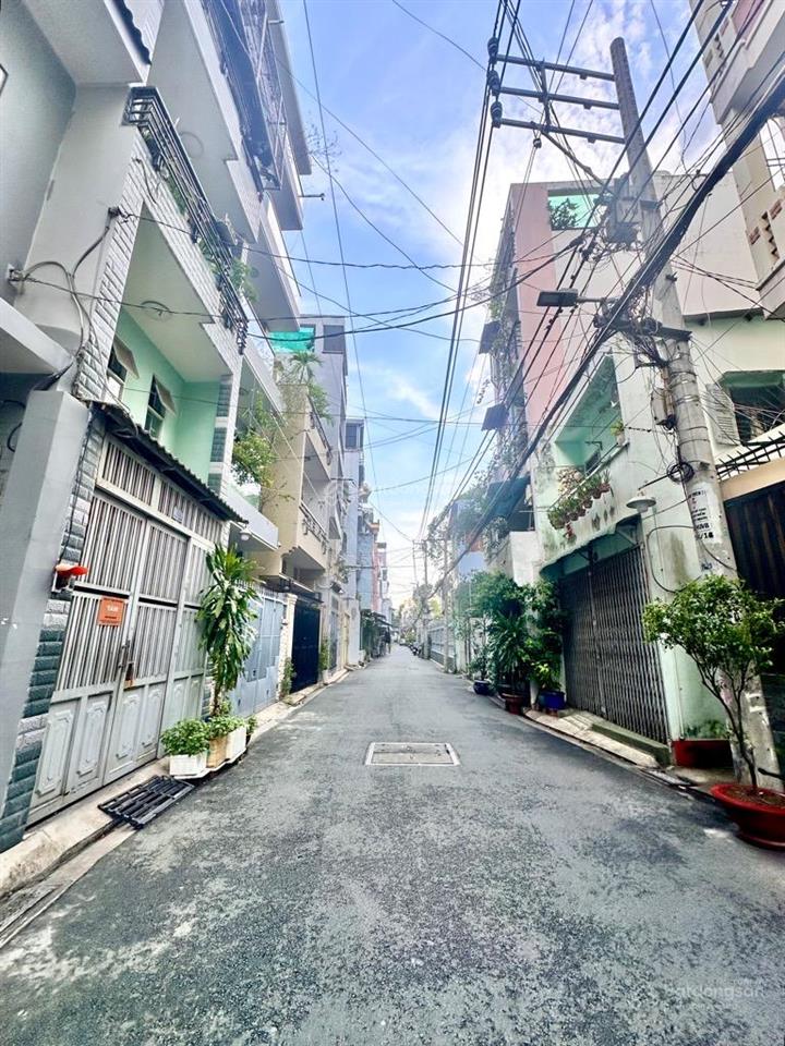 Chính chủ bán nhà hẻm xe hơi, sát mặt tiền lê văn sỹ, phú nhuận, giáp quận 3 khu kinh doanh hot
