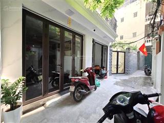 Đội cấn 35m10,6 tỷnhà đẹp,thang máy,ngõ thông,sáng,ba gác đua,gần ô tô