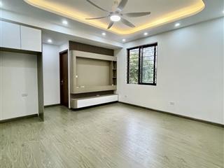 CHUNG CƯ CẦU GIẤY DT 75M 3 NGỦ 2 WC NHÀ ĐẸP GIÁ 6,15 TỶ