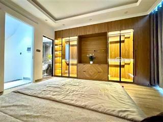 YÊN HÒA DT 30M x MT 4M-NHÀ MỚI 9,55 TỶ-PHÂN LÔ,NGÕ BA GÁC TRÁNH,THÔNG CÁC NGẢ