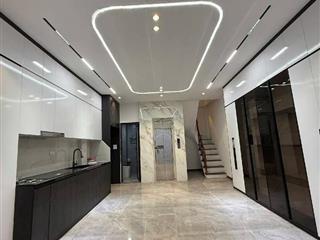 KHÚC THỪA DỤ DT 40M x7 TẦNG THANG MÁY 13,5 TỶ NGÕ BA GÁC,GẦN PHỐ,MẶT TIỀN 4,6M