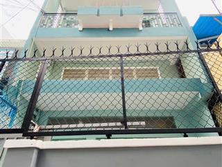 Nhà hẻm hòa hưng quận 10. ngang 4,3 m, công nhận 65m2. đã hoàn công. 3 tầng + 1 lửng