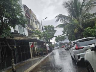 Cực hot. bán nhà 3tầng dt93m2 siêu đẹp đường phước trường 9, cách biển 200m. giá chỉ 15,9 tỷ.