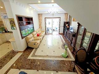 Hiếm biệt thự tấn trường, phú thuận quận 7, ngang 8m 4 tầng, nhỉnh 26 tỷ, full nội thất cao cấp