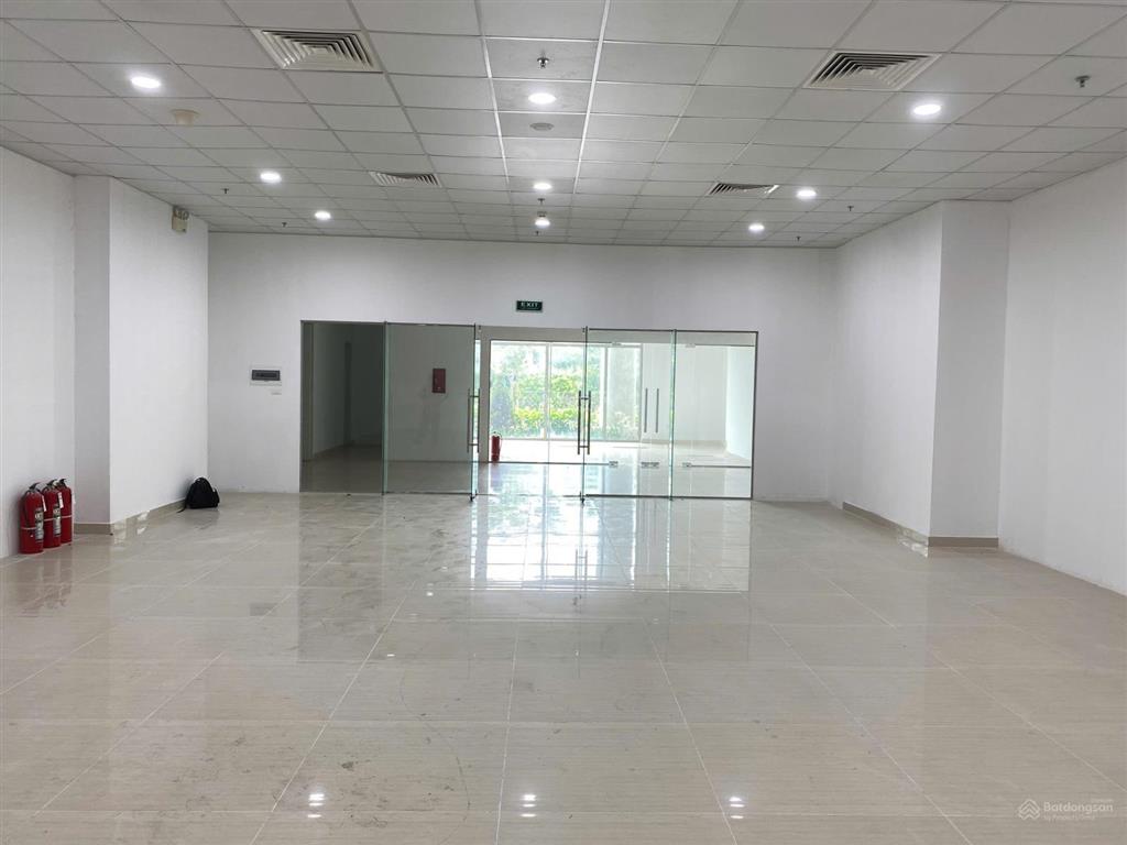 Bán shop khối đế tầng 1 chung cư ia20 ciputra giá cực tốt