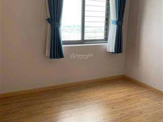 Chính chủ cần bán căn hộ saigonhomes 3pn.  0989 264 ***