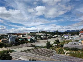 Cần bán gấp villa trung tâm tp. đà lạt  view đồi thông  khu biệt thự cao cấp 369m2