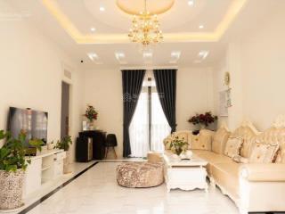 Gia đình cần bán villa trung tâm tp. đà lạt view đồi thông khu biệt thự cao cấp