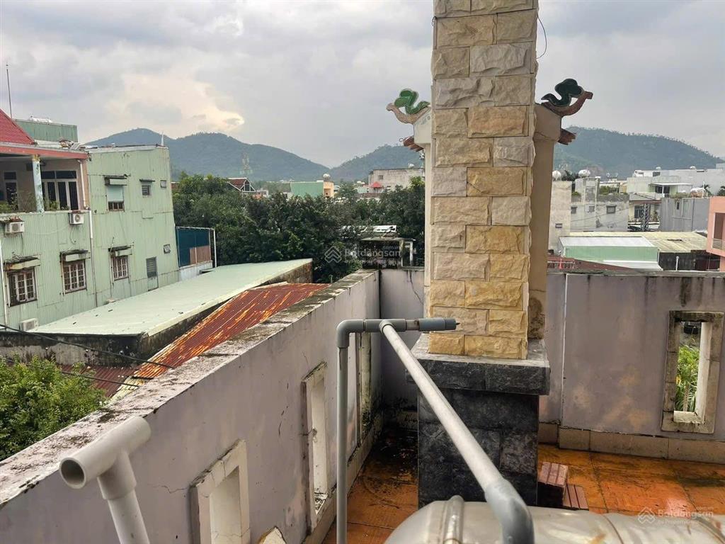 1% bán đất tặng nhà 3 tầng. đất 130m ngang 5,65x25m kiệt ô tô 6m k03 nam cao k100 phạm như xương