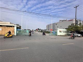 Bán nhà gần cầu thăng long  sẵn chung cư mini  dòng tiền  đường thông  ô tô tránh