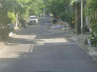 Chuyển công tác  bán nhà hòa minh.