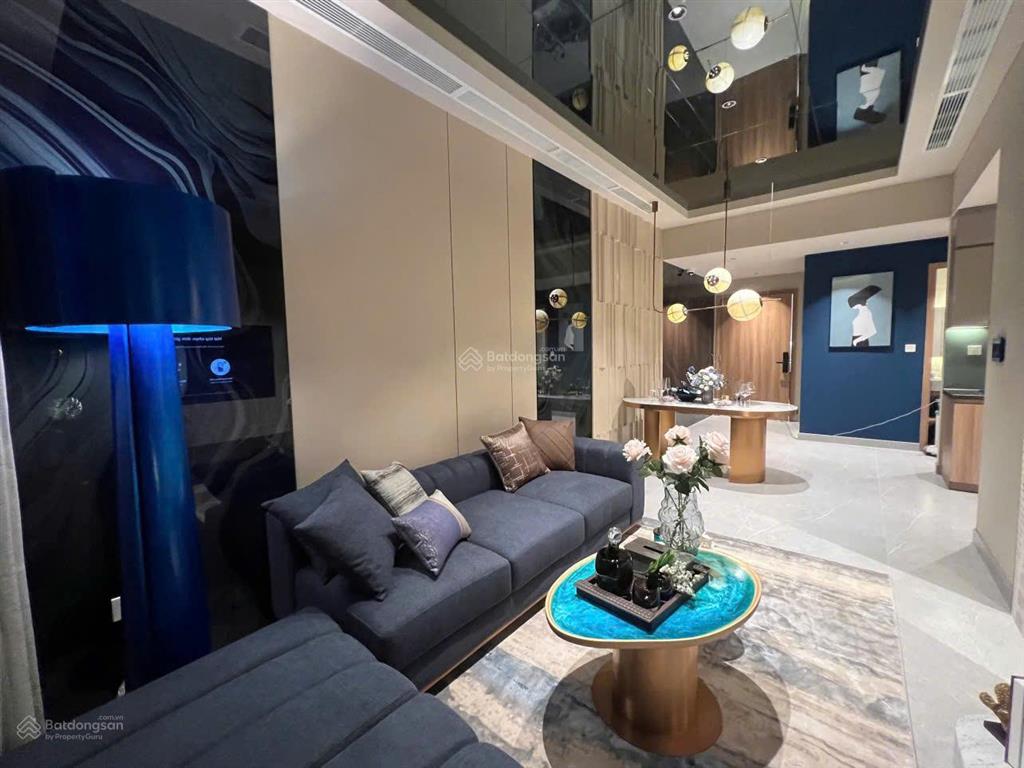 Căn hộ cao cấp đường quốc lộ 13 diện tích 80,80m2 2 phòng 2wc, view sông 4 mặt chỉ 2 tỷ 9