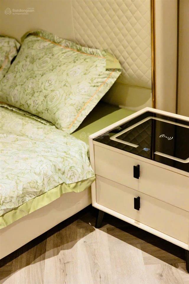 Căn hộ 1 ngủ dt 50 m2 trung tâm hòn gai