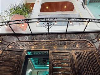 Chính chủ bán gấp nhà hxh trần hưng đạo, q5  nhà mới xây, bàn giao full nội thất