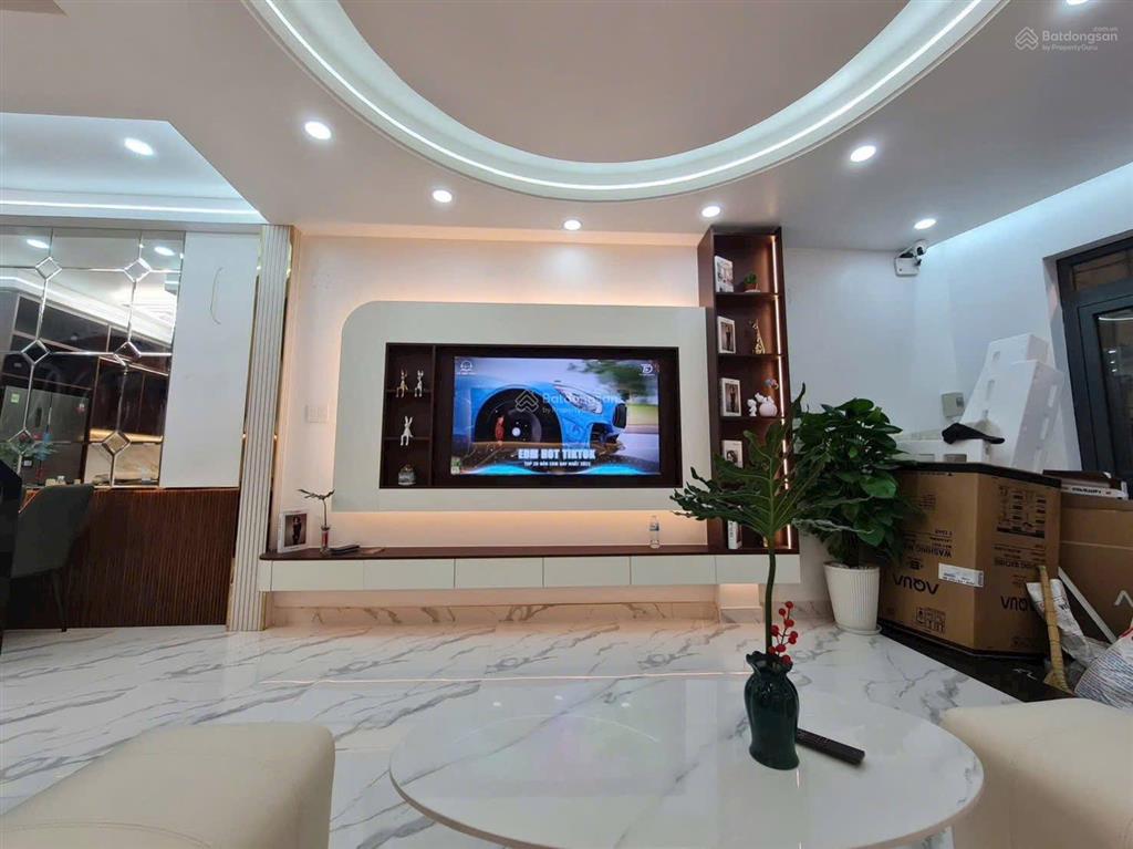 Bán nhà riêng tại nguyễn trãi, 1,95 tỷ, 45m2, q5, nhà mới sang sửa, dọn vào ở ngay chỉ với 1tỷ950