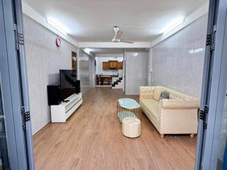 Xe hơi đậu cửa phan huy ích chỉ nhỉnh 5 tỷ