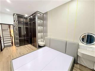 Chính chủ cần bán nhà phố quan nhân  nhỉnh 7 tỷ x 31 m2  full nội thất mới 100%  ngõ thông kd