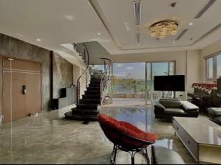 Chính chủ bán căn penthouse 2 tầng gần 200m2 tại chung cư the sapphire trung tâm du lịch hạ long