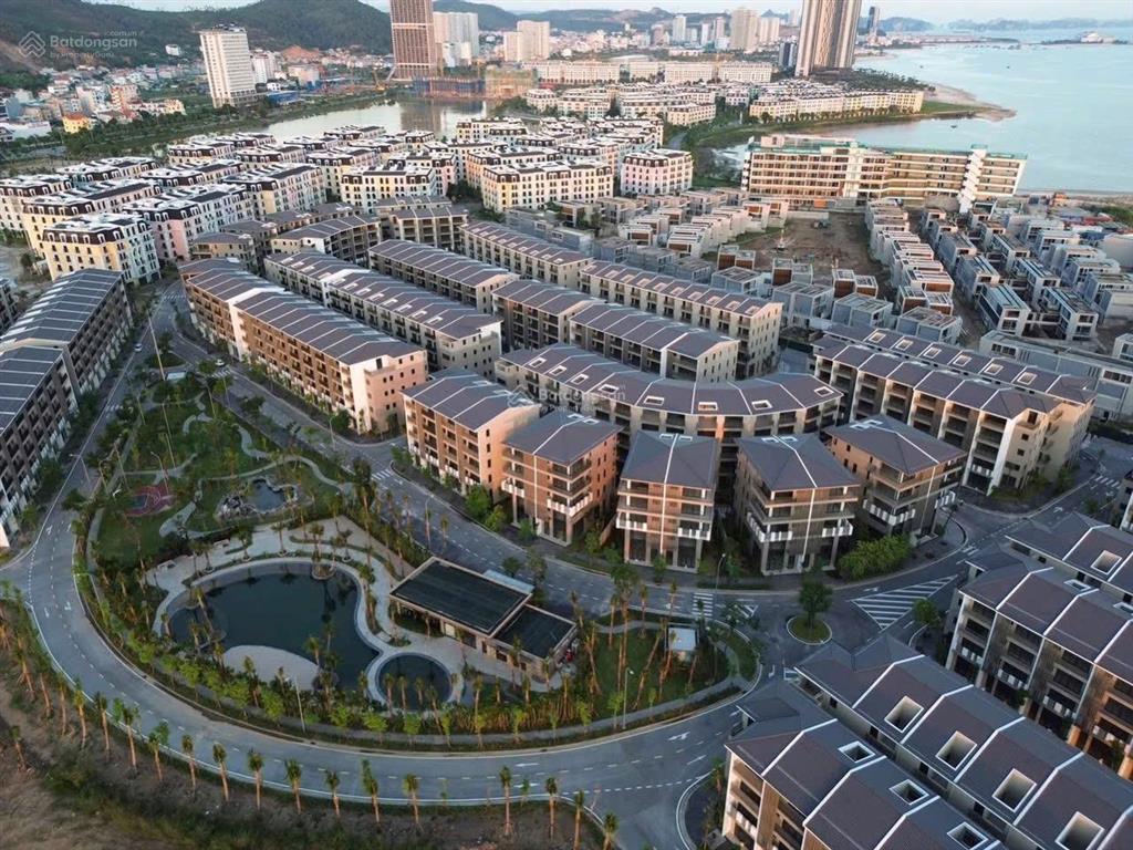 Em hương bán căn góc biệt thự horizon bay hạ long sát vịnh sở hữu lâu dài căn vip giá chỉ từ 9
tỷ