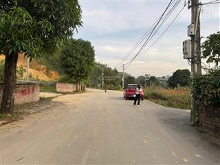 Đẹp nhất đông xuân quốc oai. s= 300 m thổ cư 150 m lô góc mặt rộng 10 m. cạnh đại học quốc gia
