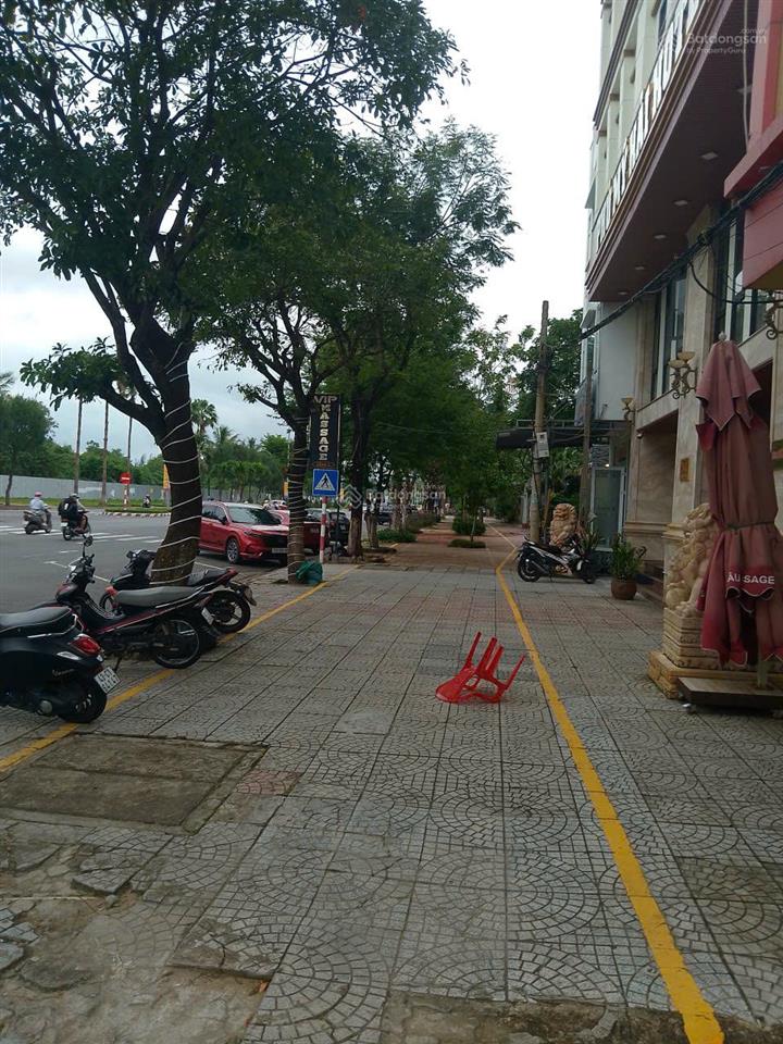 Bán nhà mặt phố nguyễn tất thành, 110.3m2, pháp lý đầy đủ giá ưu đãi