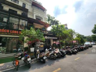 Chính chủ bán biệt thự roman vạn phúc, vị trí siêu kinh doanh, chân chung cư, dt165m2, giá đầu tư