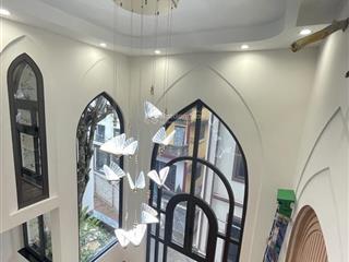 Siêu phẩm phố trạm, nhà đẹp như tranh, tk hiện đại đối diện aoen, cầu vĩnh tuy