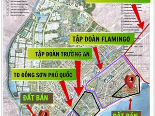 Đất biển giáp các khu nghỉ dưỡng và bãi tắm, quất lâm  nam định