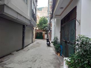Nhà khương trung  40m2, 5 tầng, 2 mặt thoáng  ngõ thông  8 tỷ còn bớt