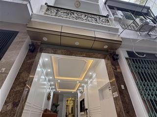 Bán nhà 48m2 giá hơn 9 tỷ thang máy đường thông ô tô lô góc