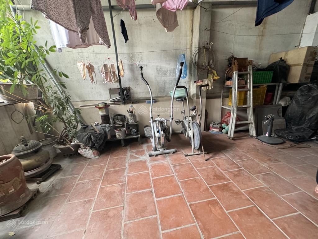 Nhà dân xây chỉn chu từng viên gạch 38m2 4 tầng ở ngay