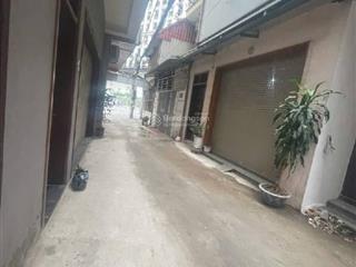 Tòa ccmn phố đình thôn 55m2  5t  8,6 tỷ  thang máy  ô tô vào nhà  lô góc  thông các ngả