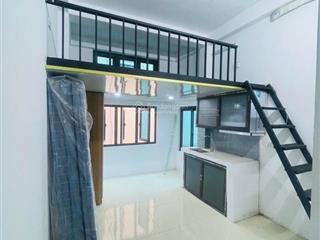 Tòa ccmn phú đô 42m2  7t  9.9 tỷ thang máy  ô tô 7 chỗ đỗ cửa  full nội thất 13 phòng kín khách