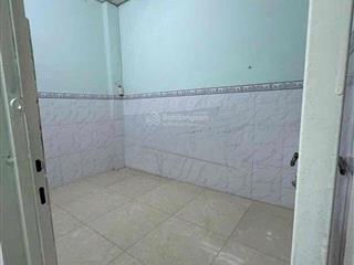 Cho thuê nhà nguyên căn với diện tích 42m2 tại quận bình thạnh .