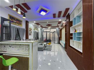 Bán nhà 2 tầng, trần xuân soạn quận 7, full nội thất, nở hậu tài lộc, giá nhỉnh 5 tỷ